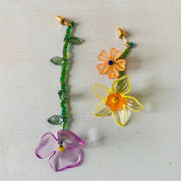 NWT. Zara Colorful Floral Earrings. - Picture 4 of 6